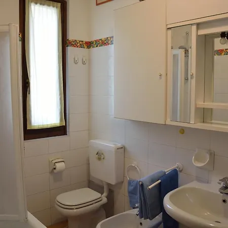 Apartment Antico Glicine *